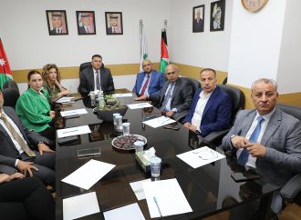 وزير الزراعة يطلع على خطط وبرامج تطوير الشركة الأردنية الفلسطينية “جباكو”