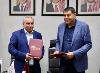 توقيع اتفاقية بين مركز تطوير الأعمال و إقليم البتراء لدعم شباب  البتراء