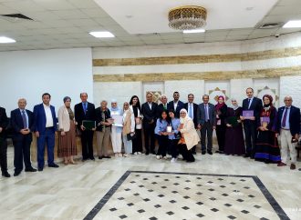 تكريم قصص نجاح برنامج القيادات الشبابية الدولية في مدينة السلط