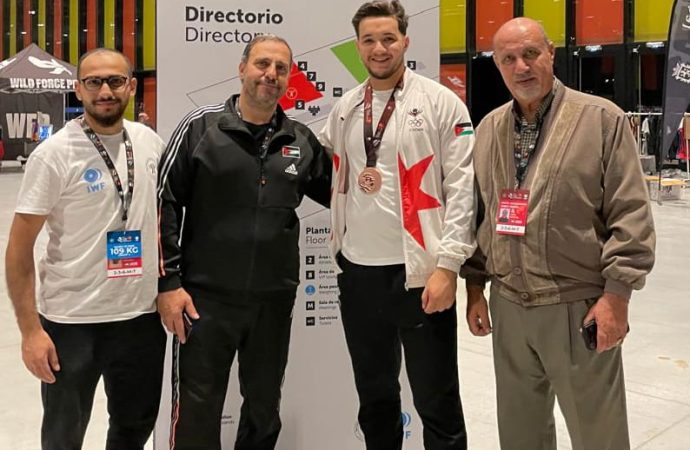 “الصلاج” يُحرز برونزية تاريخية في بطولة العالم لرفع الأثقال للناشئين