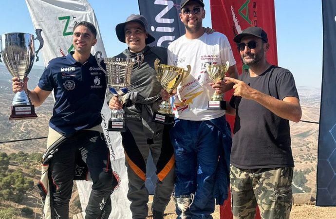 يزن جمعة من فريق حمادة يتوج بلقب سباق الدفع الأمامي في بطولة الأردن