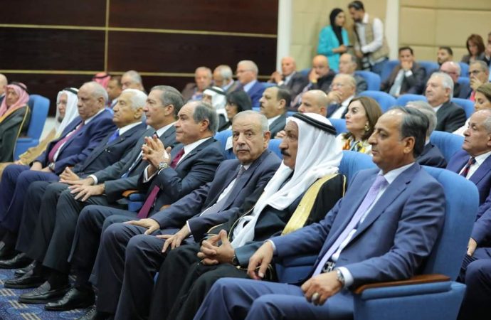 الاعيان يؤدون اليمين الدستورية لبدء مهامهم