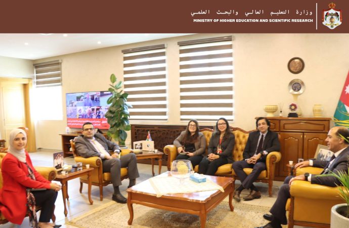 الدبعي يلتقي الفريق المنفذ لمشروع التعليم المبكر “أساس” الممول من USAID