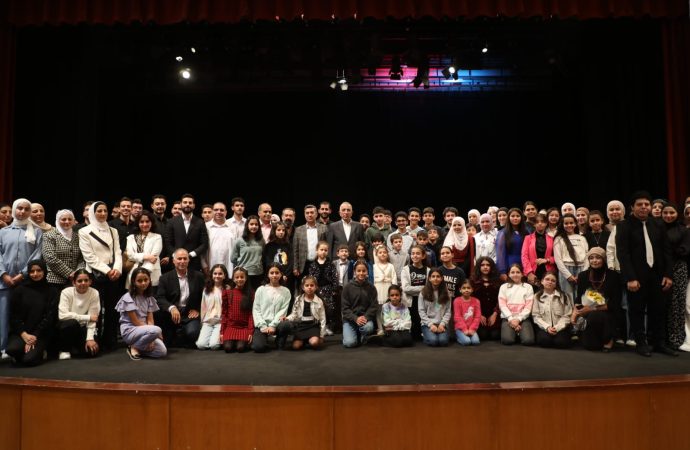 وزير الثقافة يرعى حفل تخريج الفوج الأول من طلبة معهد إربد للفنون الجميلة