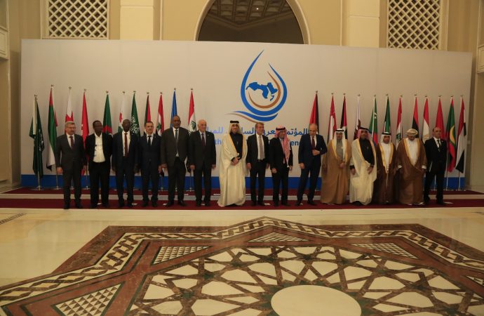 انطلاق فعاليات المؤتمر العربي السادس للمياه في البحر الميت