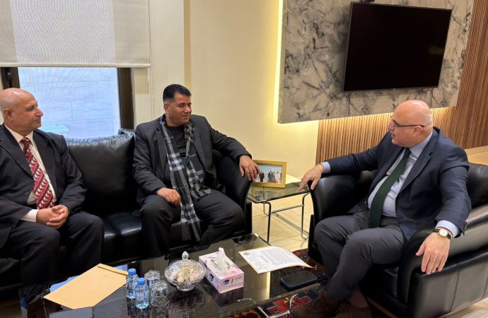 سفير أذربيجان يلتقي رئيس بلدية الباسلية