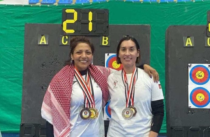 ٤ ميداليات ملونة للأردن في بطولتي العرب وغرب آسيا للقوس والسهم