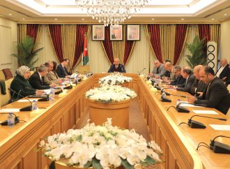 لجنة الإعلام في الأعيان تلتقي وزير الاتصال الحكومي