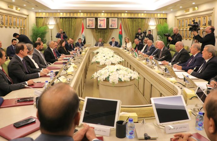 رئيس الأعيان – مشروع أنبوب النفط يمثل مصلحة استراتيجية عراقية أردنية