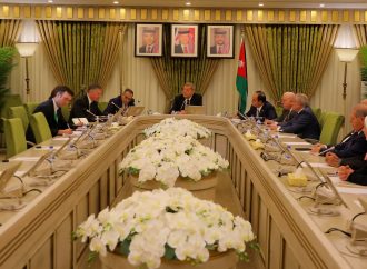 لجنة فلسطين في الأعيان تلتقي السفير البريطاني