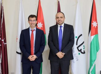 وزير الشباب وسفير الاتحاد الأوروبي يبحثان تعزيز التعاون الشبابي المشترك.