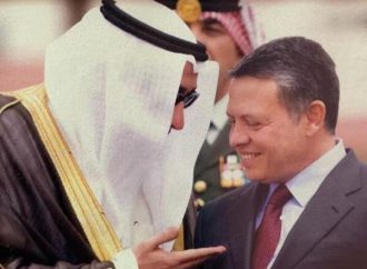 الشيخ فيصل الحمود يهنئ جلالة الملك بيوم ميلاده