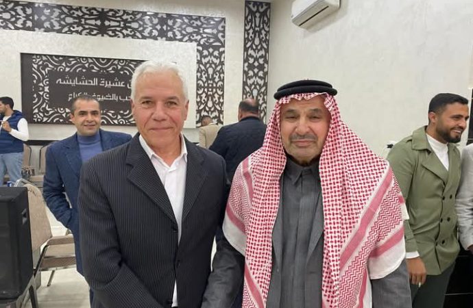 الدوايمة والحشايشة نسايب د. عبدالمجيد الأقطش طلب ود. محمد أبو حشيش أعطى