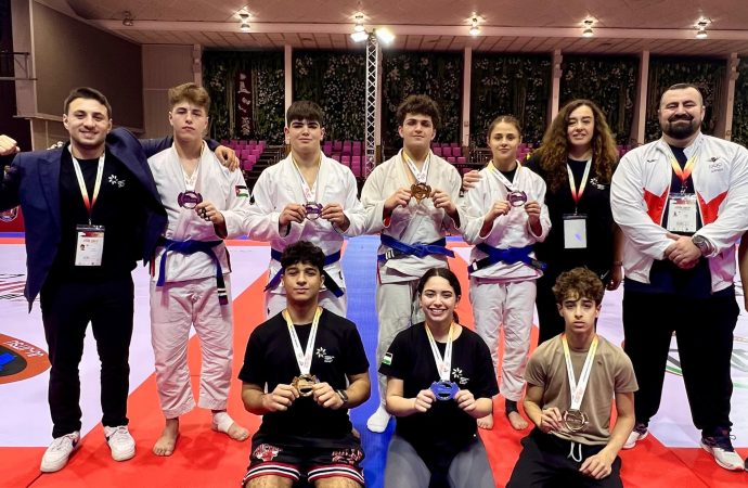 ذهبية و٣ برونزيات يحصدها منتخب الجوجيتسو في بطولة آسيا تحت ١٨ عاماً