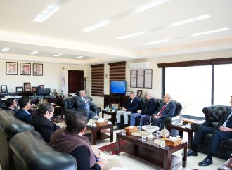 البريزات يستقبل المدير التنفيذي لمجموعة “أكور” الفندقية العالمية