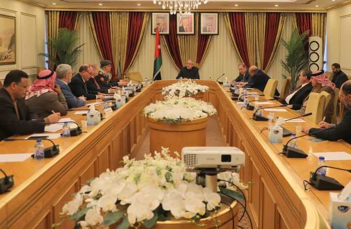 “زراعة الأعيان” تطلع على عمل المركز الجغرافي الملكي