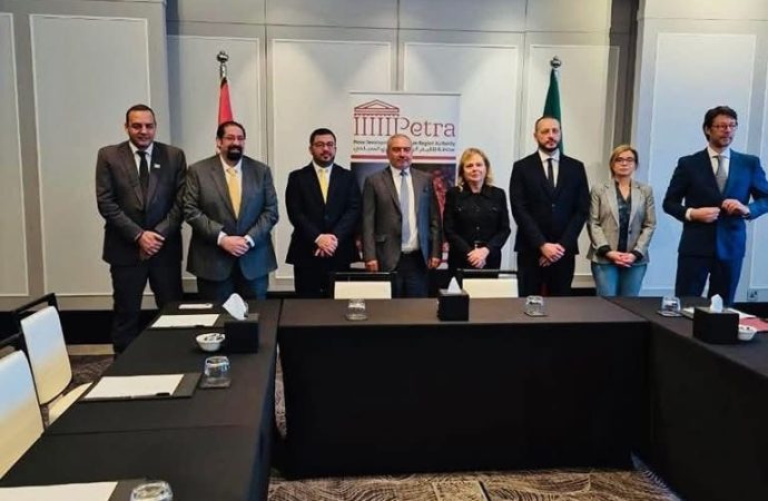 “البترا” و”الكولوسيوم” توقعان إتفاقية تؤامة لتعزيز التعاون الثقافي والسياحي