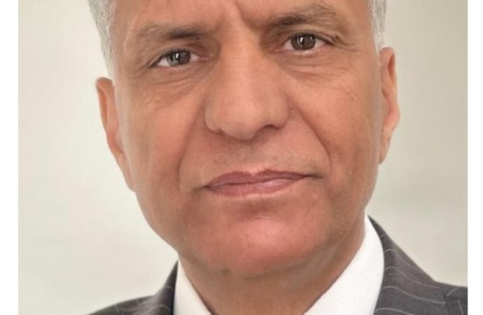 الباشا عدنان الرقاد من رجال الملك الأوفياء