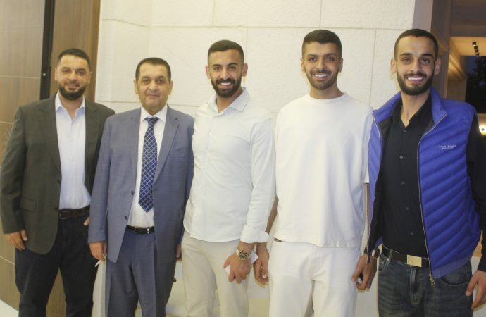 مروان الركيبات يستقبل المهنئين بقدوم حفيده شهم في ديوانه بمنطقة دابوق بعمان…