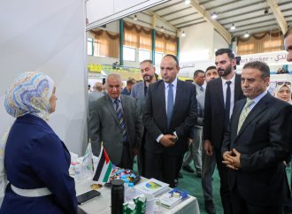 الشديفات يفتتح “اليوم الوظيفي” بجامعة فيلادلفيا
