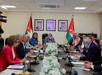 خدمات الأعيان تطلع على مشروع التتبع وتجربة الباص السريع لمادبا