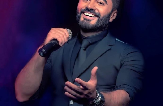 الفنان المصري تامر حسني مفاجأة مهرجان جرش 2025