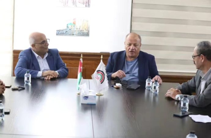 بحث تعزيز التعاون بين نقابة الصحفيين ومهرجان جرش في الجوانب الصحفية والاعلامية