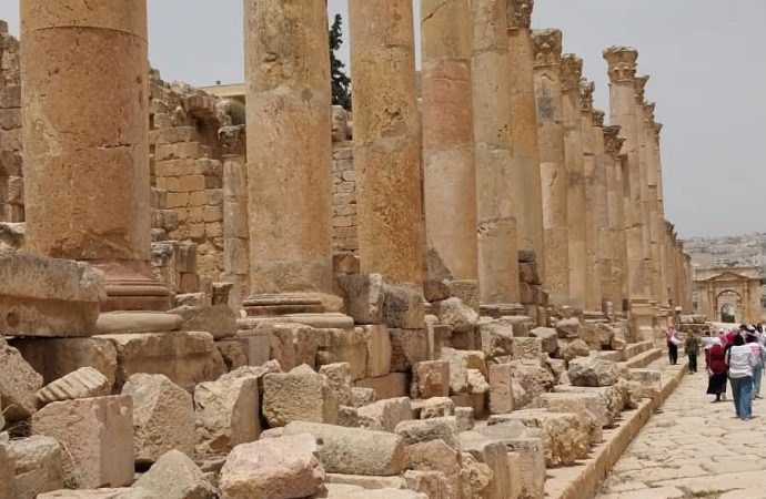 بلدية جرش تنهي استعداداتها لاستقبال مهرجان جرش 2025