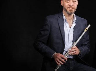 أبو حجر يكتب  – في حضرة العزف النقي ، سامر غوشة ورسالة الفلوت