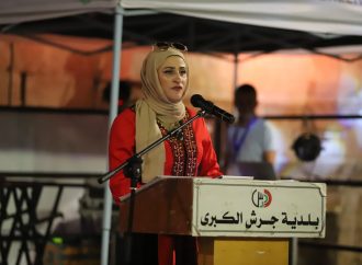 شعراء اردنيون يزينون مسرح ارتيمس بقصائد شعرية عن القدس ونصرة غزة