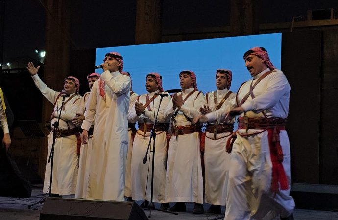 مسرح الساحة الرئيسية في جرش يتزين بالأصالة والتراث واختلاف الثقافات