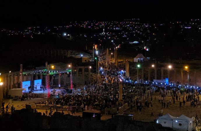 “يوم خامس من الفرح في جرش ، الناس والفن والحضارة في مشهد واحد”