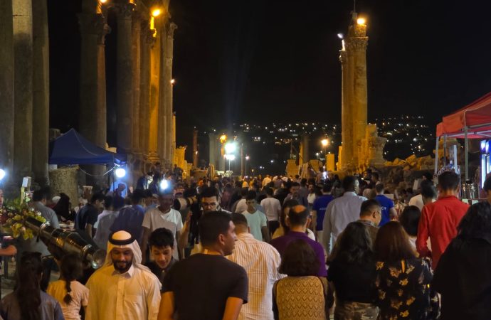 نصرالله يكتب –  مهرجان جرش … موئل الفن والفكر رغم كل الأنواء