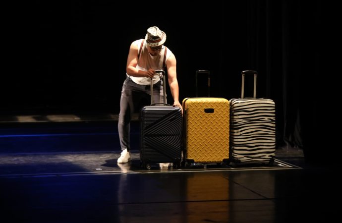 “إلى أين؟”.. عرض ليبي يُجسّد القلق الوجودي ضمن مهرجان المونودراما العربي في جرش 39