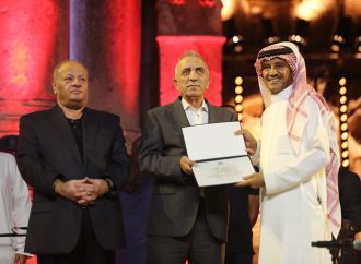 المطرب السعودي خالد عبد الرحمن يضيء المسرح الجنوبي بإبداعاته في”جرش39″