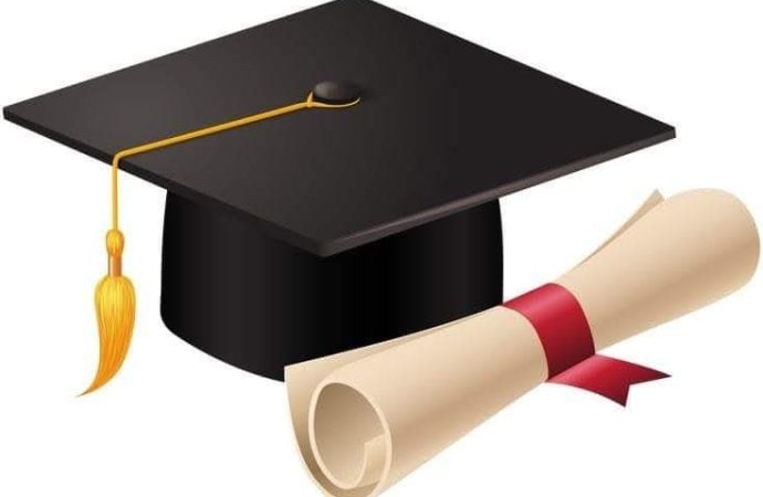 راية موسى السواعير ، مبارك التفوق في التوجيهي