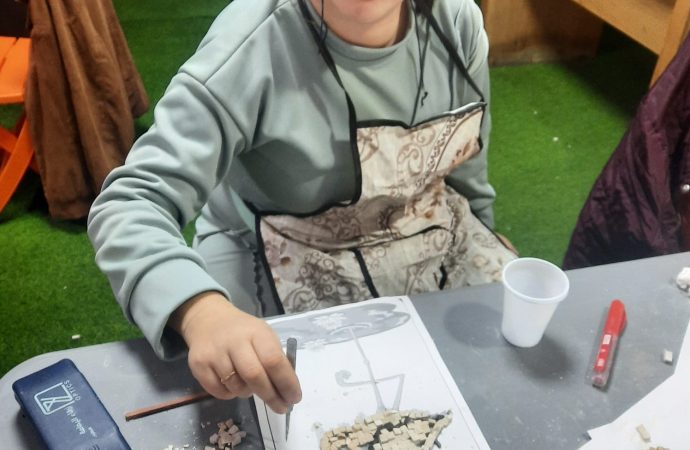 لما… من بين الخيوط خرجت الحكاية قصة إنسانية من مهرجان جرش