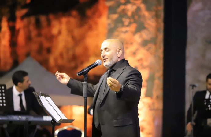 فراس طعيمة يبهر جمهور “مهرجان الفحيص” وجورج نعمة ينجح بلقائه الأول