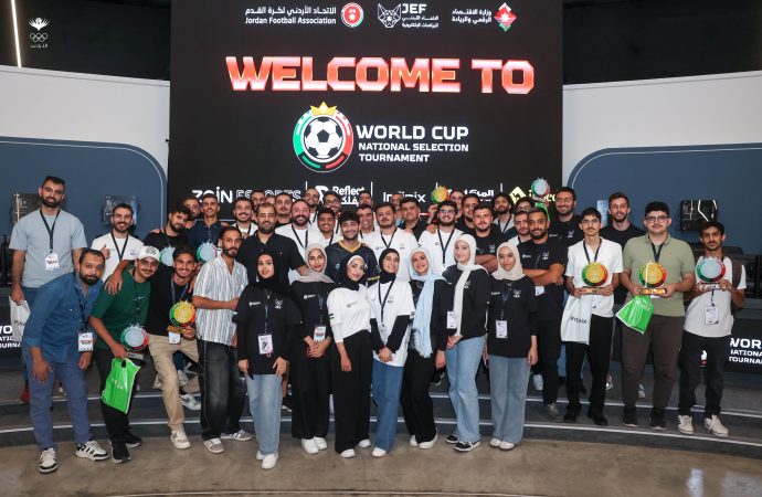 الأمير عمر بن فيصل يُتوج الفائزين بالتصفيات الوطنية لكأس العالم – فيفا الإلكترونية