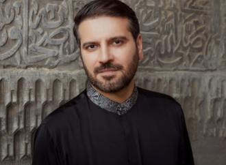 النجم العالمي سامي يوسف يحيي حفلاً في المدرج الروماني بعمّان