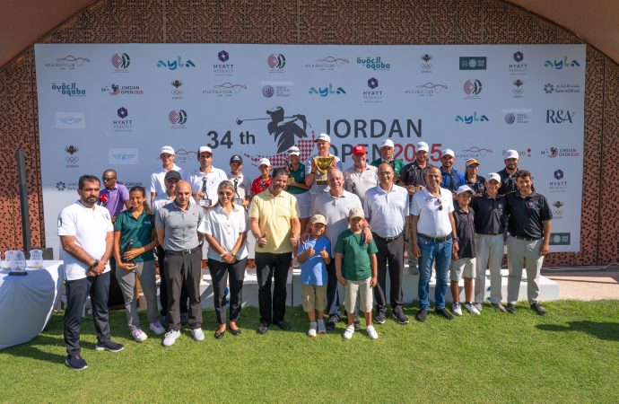 الأمير فيصل يُتوج الفائزين في النسخة الـ ٣٤ من بطولة الأردن المفتوحة للجولف