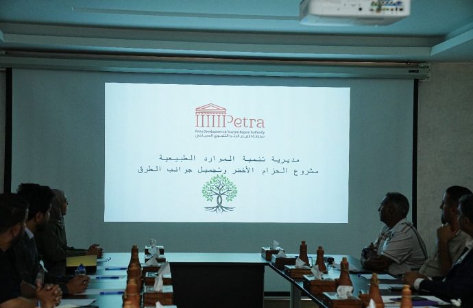 البريزات يوعز بإطلاق مشروع “الحزام الأخضر وتجميل جوانب الطرق”