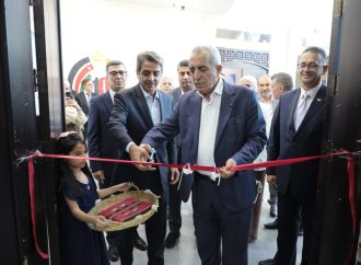 وزير الثقافة يرعى تخريج الفوج الاول من طلبة مركز تدريب الفنون في العقبة