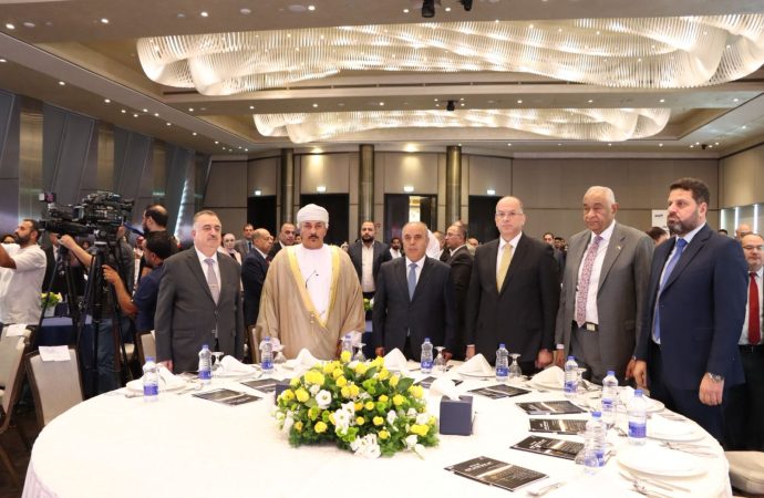 التعليم العالي وهيئة تنشيط السياحة تكرمان الطلبة الوافدين الأوائل خريجي الجامعات والكليات الاردنية