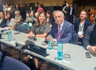 الرواشدة يعرض تجربة الأردن الثقافية في المؤتمر العالمي لليونسكو “موندياكوت 2025” برشلونة