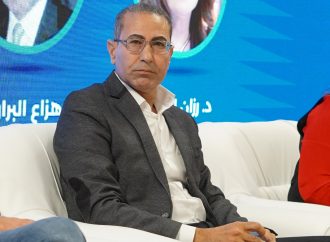 ندوة الرواية السيرية تقاطعات الإبداع والحياة حول الخيال والمقاومة في المعرض الدولي للكتاب.