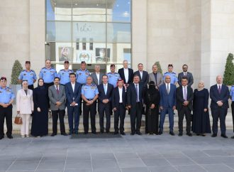 مدير الأمن العام يلتقي كتلة “حزب الميثاق الوطني” النيابية