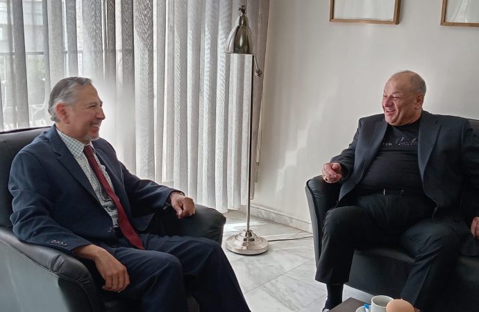 سماوي يلتقي السفير المكسيكي لدى الأردن