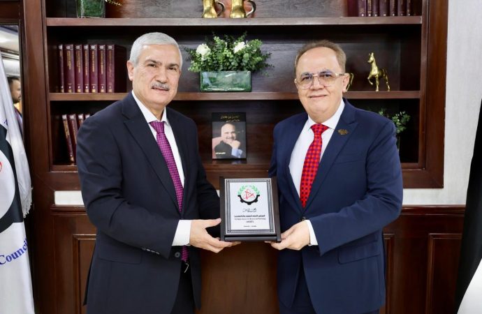 بحث التعاون بين المجلس الأعلى للعلوم والتكنولوجيا ووزارة التعليم العالي السورية
