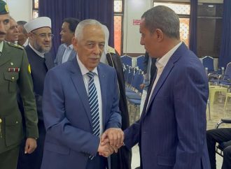 رئيس الديوان الملكي يعزي عشائر أبو الغنم في مادبا